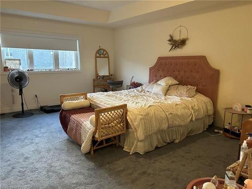 Upper-37 Homestead Way, Thorold, ON - Indoor Photo Showing Bedroom