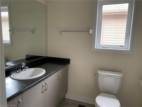 Upper-37 Homestead Way, Thorold, ON - Indoor Photo Showing Bathroom