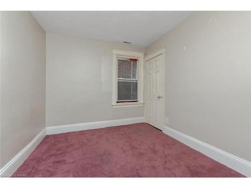 236 Grosvenor Avenue N, Hamilton, ON - Indoor Photo Showing Other Room