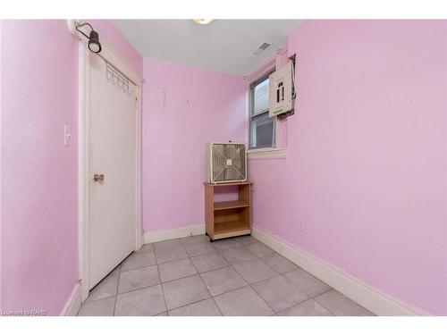 236 Grosvenor Avenue N, Hamilton, ON - Indoor Photo Showing Other Room