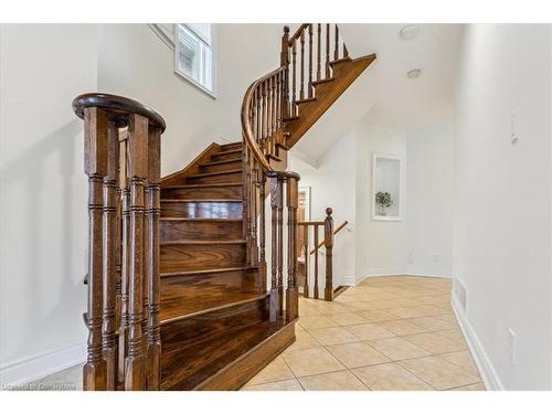 3099 Ferguson Drive, Burlington, ON - Indoor Photo Showing Other Room