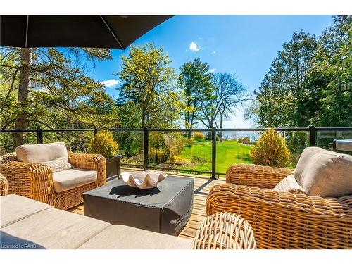 607 Edgewater Crescent, Burlington, ON - Outdoor With Deck Patio Veranda