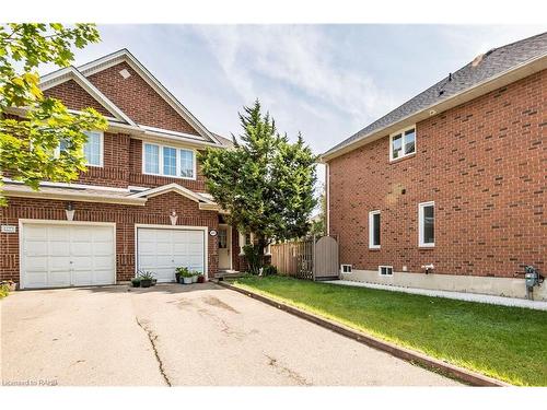 1075 Johnson'S Lane, Mississauga, ON - Outdoor