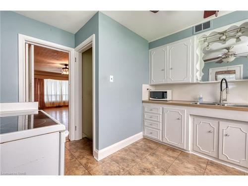 72 Mountain Park Avenue, Hamilton, ON - Indoor Photo Showing Kitchen With Double Sink