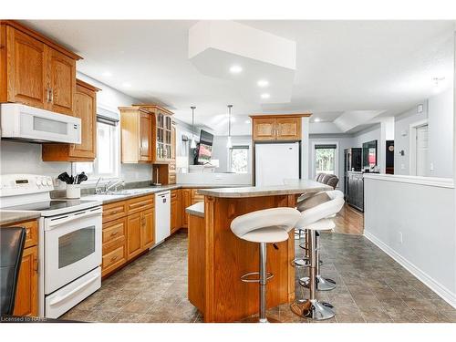 66 Abraham Drive, Stratford, ON - Indoor Photo Showing Kitchen