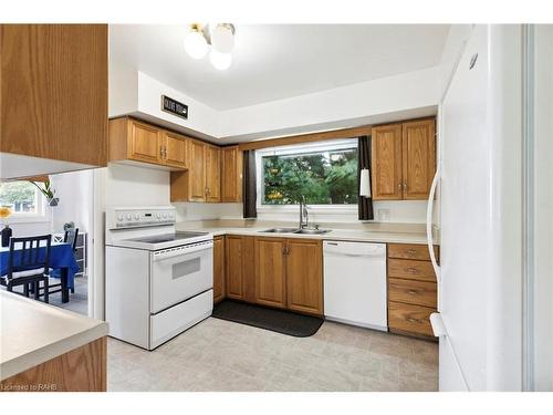 225 Helena Avenue, Winona, ON - Indoor Photo Showing Kitchen With Double Sink