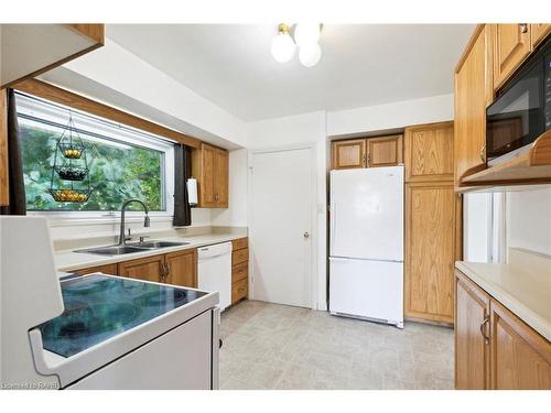 225 Helena Avenue, Winona, ON - Indoor Photo Showing Kitchen With Double Sink