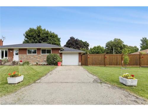 225 Helena Avenue, Winona, ON - Outdoor