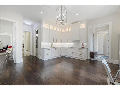 47 Tews Lane, Dundas, ON - Indoor Photo Showing Kitchen