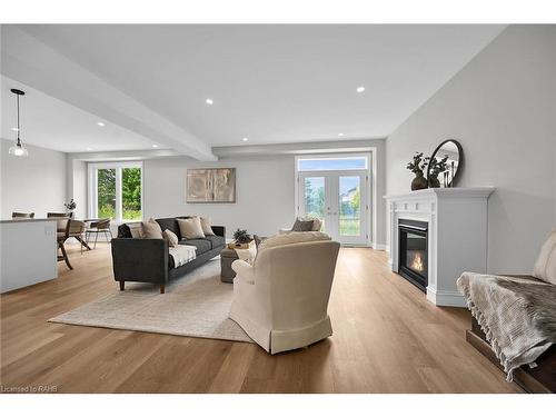 175 Pike Creek Drive, Cayuga, ON - Indoor Photo Showing Living Room With Fireplace