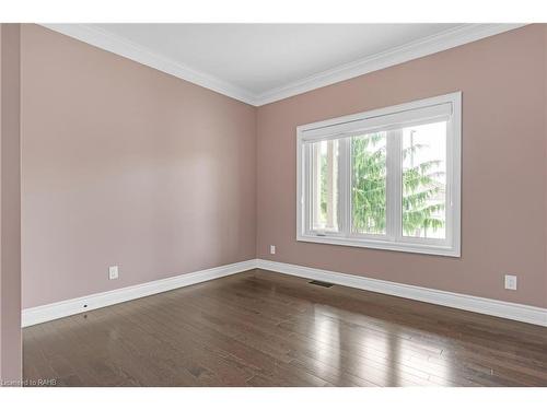 140 Creekside Drive, Welland, ON - Indoor Photo Showing Other Room