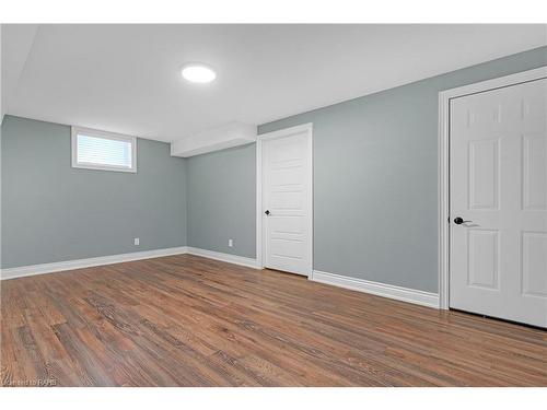 140 Creekside Drive, Welland, ON - Indoor Photo Showing Other Room