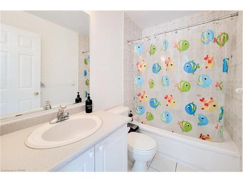 5147 Ravine Crescent, Burlington, ON - Indoor Photo Showing Bathroom