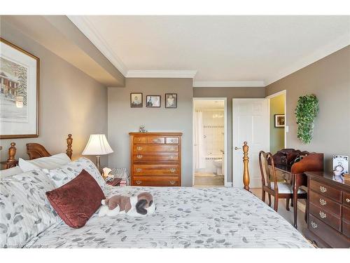 1601-26 Hanover Road, Bramalea, ON - Indoor Photo Showing Bedroom