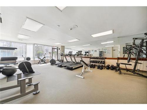 1601-26 Hanover Road, Bramalea, ON - Indoor Photo Showing Gym Room