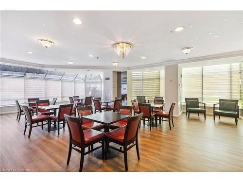 1601-26 Hanover Road, Bramalea, ON - Indoor Photo Showing Dining Room