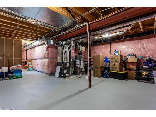 4456 Saw Mill Drive, Niagara Falls, ON - Indoor Photo Showing Basement