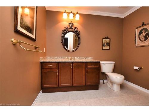 64 Gravenhurst Trail, Hamilton, ON - Indoor Photo Showing Bathroom