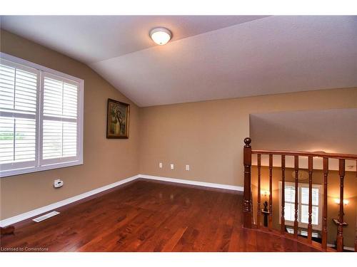 64 Gravenhurst Trail, Hamilton, ON - Indoor Photo Showing Other Room