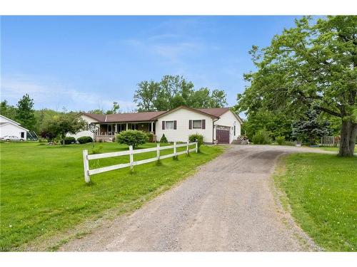 2808 Dominion Road, Ridgeway, ON - Outdoor With Facade