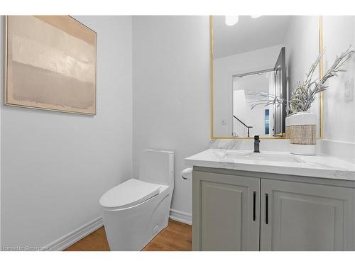 3-97 Sunvale Place, Stoney Creek, ON - Indoor Photo Showing Bathroom