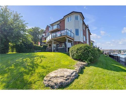 3-97 Sunvale Place, Stoney Creek, ON - Outdoor With Balcony