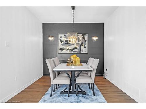 3-97 Sunvale Place, Stoney Creek, ON - Indoor Photo Showing Dining Room