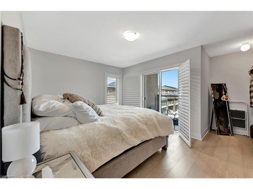 2 Raspberry Lane, Mount Hope, ON - Indoor Photo Showing Bedroom