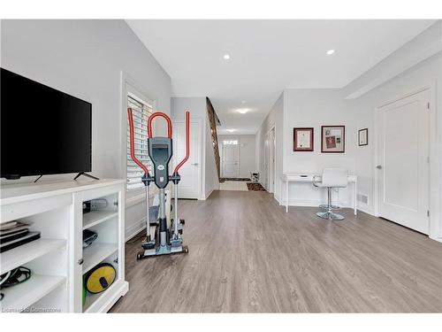 2 Raspberry Lane, Mount Hope, ON - Indoor Photo Showing Gym Room