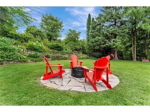 10 Taylor Crescent, Flamborough, ON - Outdoor With Backyard