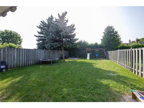 182 Clifton Downs Road, Hamilton, ON - Outdoor With Backyard