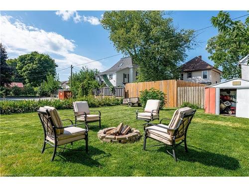 5347 Elm Street, Niagara Falls, ON - Outdoor