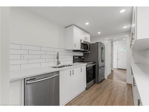 361 Simpson Avenue, Welland, ON - Indoor Photo Showing Kitchen With Double Sink