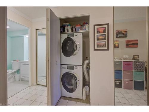 206-222 Jackson Street W, Hamilton, ON - Indoor Photo Showing Laundry Room