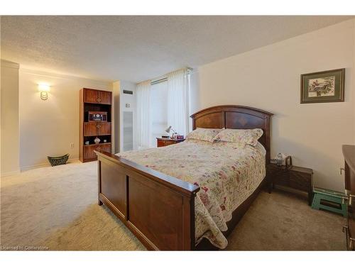 206-222 Jackson Street W, Hamilton, ON - Indoor Photo Showing Bedroom