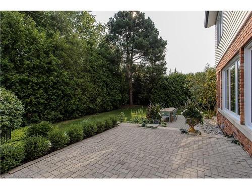 4016 Lantern Lane, Burlington, ON - Outdoor