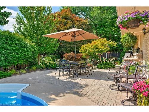 306 Oakwood Court, Burlington, ON 