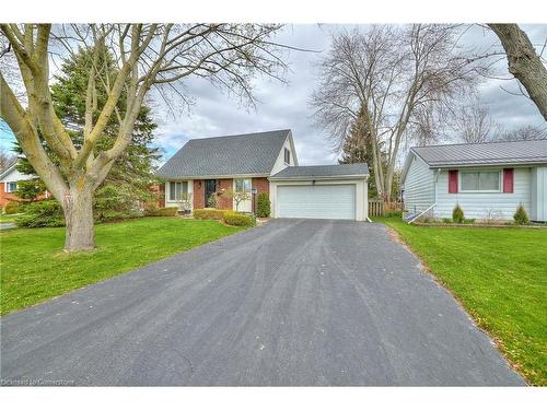 325 Brookfield Boulevard, Dunnville, ON - Outdoor With Facade