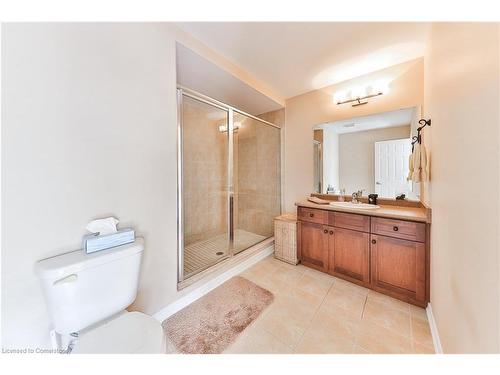 4-362 Plains Road E, Burlington, ON - Indoor Photo Showing Bathroom