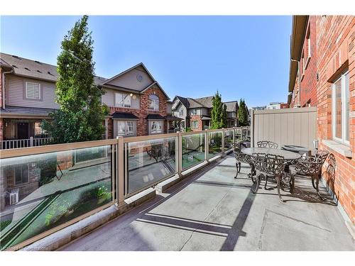 4-362 Plains Road E, Burlington, ON - Outdoor With Balcony