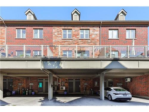 4-362 Plains Road E, Burlington, ON - Outdoor With Balcony