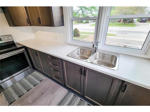 4553 Ontario Street, Beamsville, ON - Indoor Photo Showing Kitchen With Double Sink