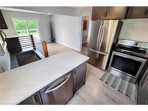 4553 Ontario Street, Beamsville, ON - Indoor Photo Showing Kitchen With Stainless Steel Kitchen