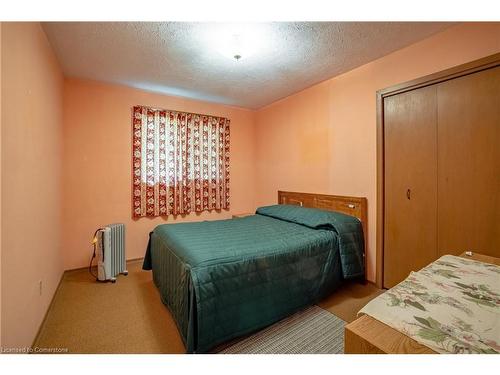 454 Cockshutt Road, Port Dover, ON - Indoor Photo Showing Bedroom