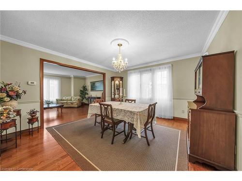 3 Shoreline Crescent, Grimsby, ON - Indoor Photo Showing Dining Room