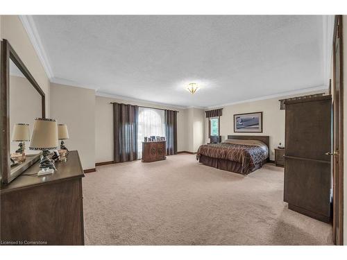 3 Shoreline Crescent, Grimsby, ON - Indoor Photo Showing Bedroom