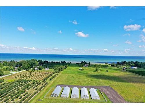 4921 Sann Road N, Beamsville, ON - Outdoor With Body Of Water With View