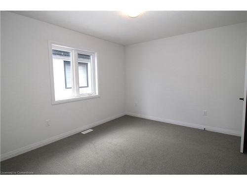 36 Holder Drive, Brantford, ON - Indoor Photo Showing Other Room