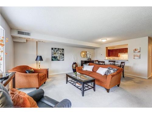 403B-216 Plains Road W, Burlington, ON - Indoor Photo Showing Living Room