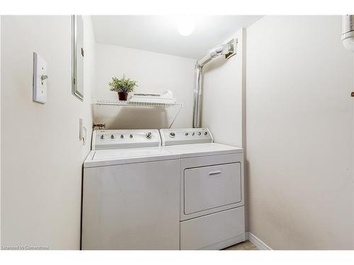 403B-216 Plains Road W, Burlington, ON - Indoor Photo Showing Laundry Room